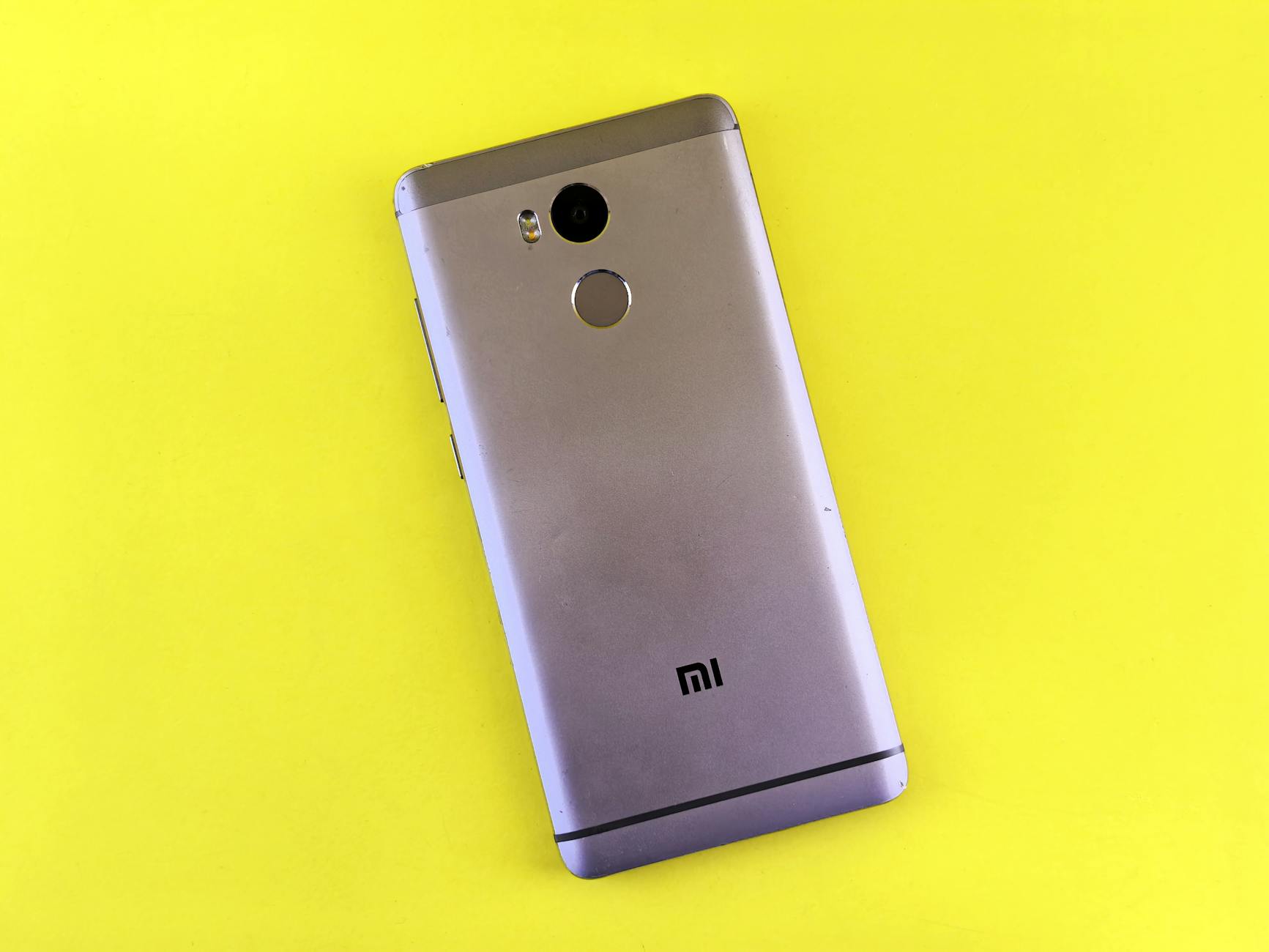 Thiết lập bảo mật vân tay trên điện thoại để bảo vệ tài khoản