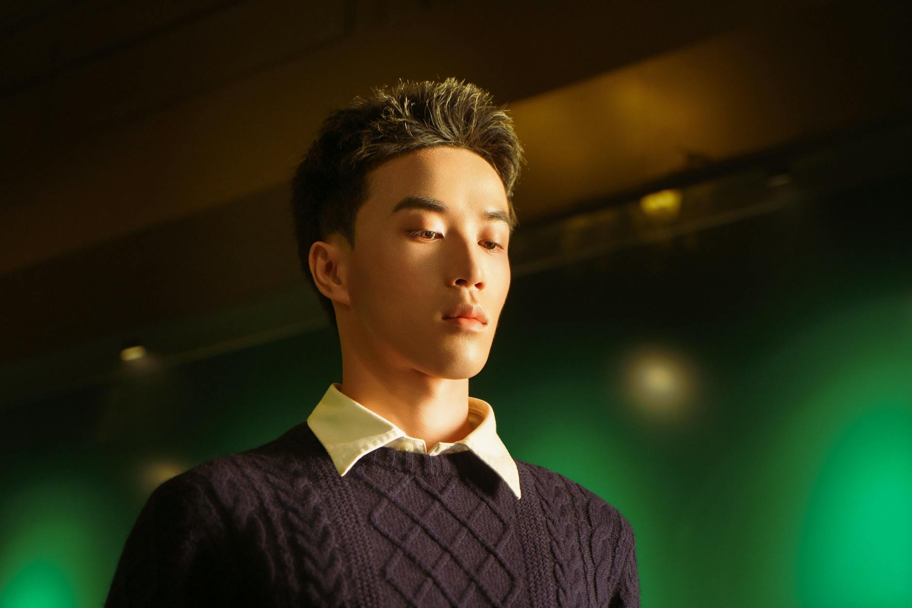 Hình ảnh đối chiếu thể trạng hai bên trước khi đánh giá kèo